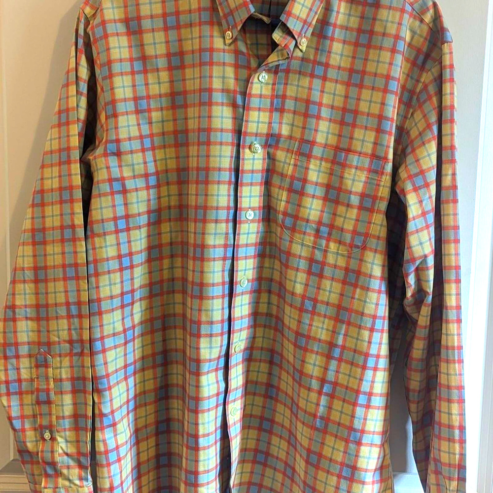 Brooks Brothers 346 Size Large button Shirt. No Iron All Cotton.